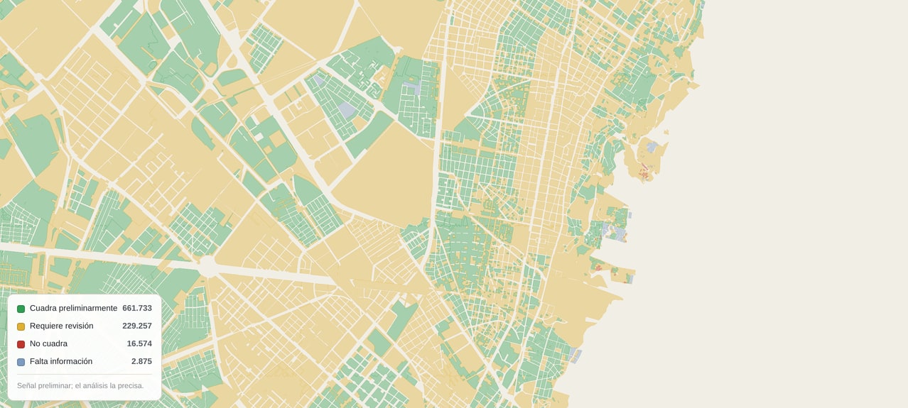 El mismo mapa a escala de sector: el tejido de predios en verde y ámbar, con rojos puntuales, manzana por manzana.